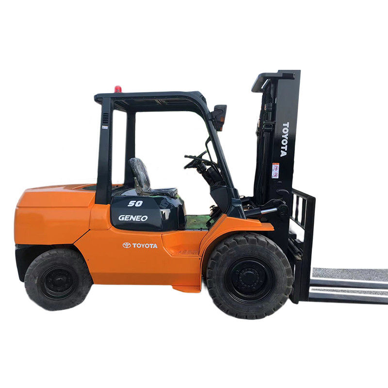 5トンのTOYOTA オリジナル 日本製 中古工房機 中古フォークリフト 3000kg 重量
