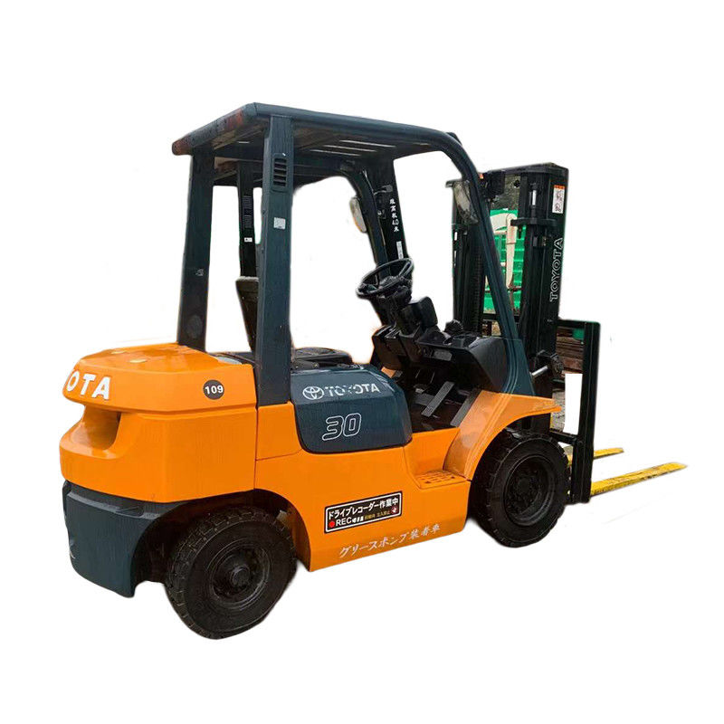 良き状態 3トンのTOYOTA オリジナル 日本製 中古フォークリフト 低労働時間