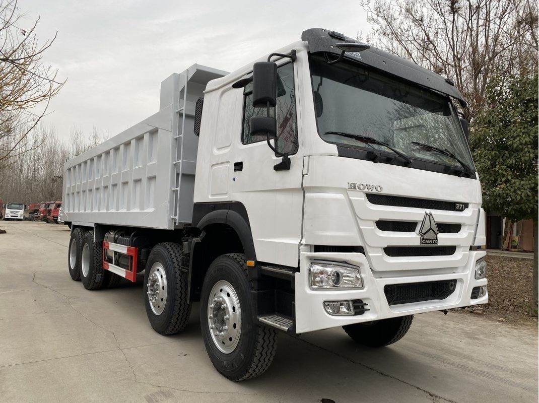 建設用 トンパートラック 371HP 35tons 8*4 Sinotruk HOWO ダンプトラック