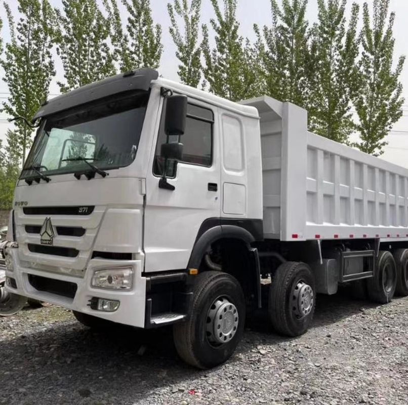 建設用 トンパートラック 371HP 35tons 8*4 Sinotruk HOWO ダンプトラック