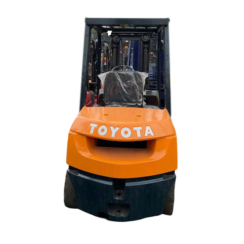 日本 トヨタ 3.5 トン ディーゼルフォークリフト 2001~4000 作業時間の二手フォークリフト