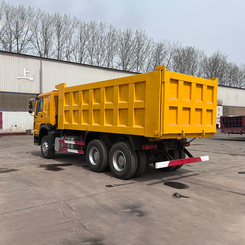 2.8*1.7*1.7 貨物タンクの寸法 ホウ 12ホイールティッパートラック 40トンの容量