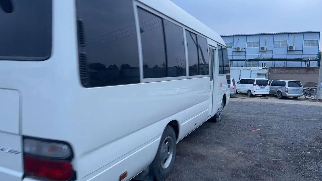 トップランキング 左方向運転 トヨタコースター バス 9.00R20 タイヤ 4L エンジン容量