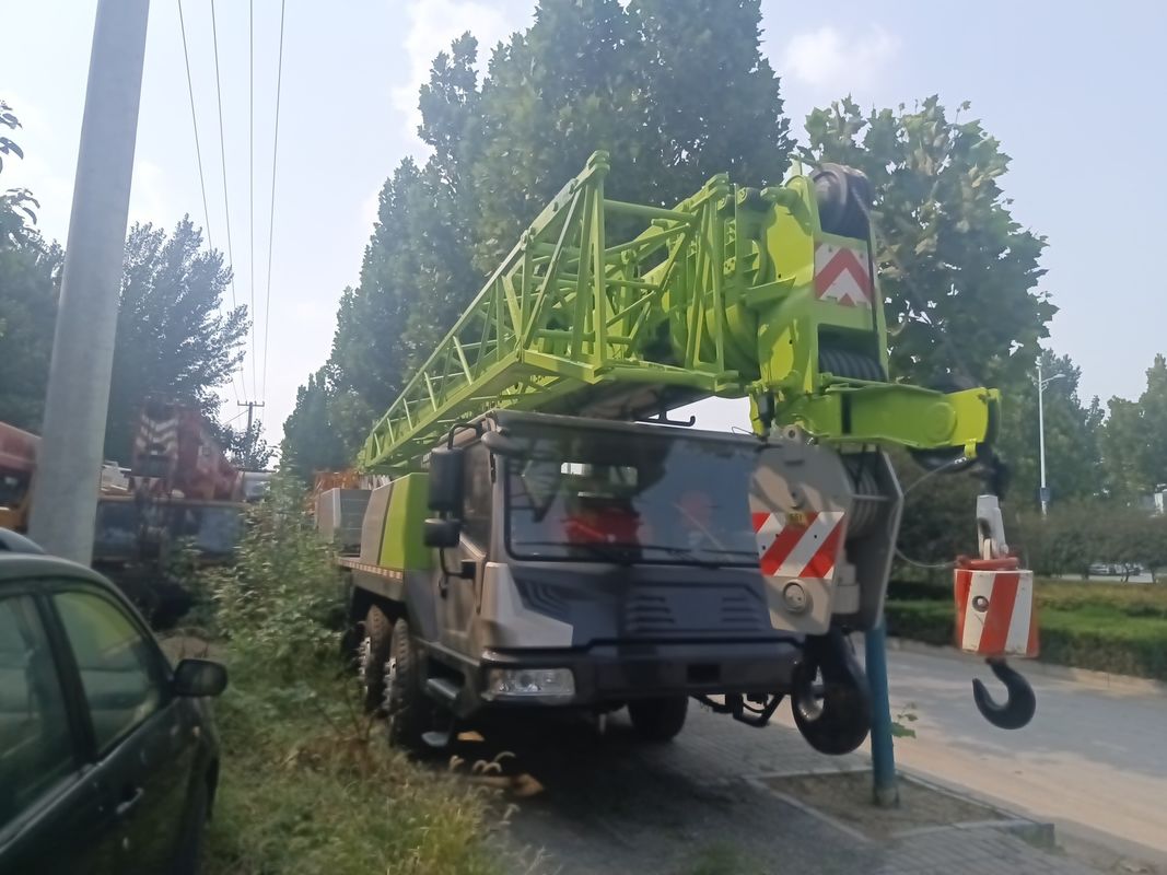 建築物 50トンの使用クレーン トラック