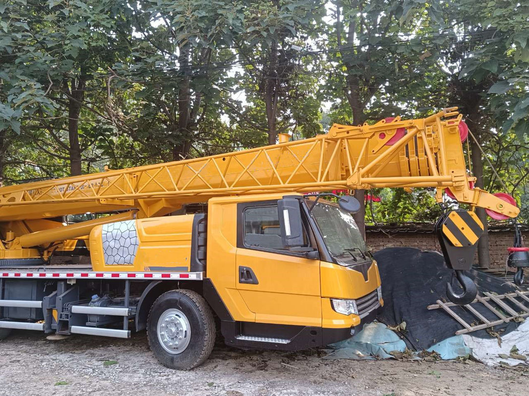 QY25 25トンの移動式望遠鏡クレーン 輸送 L*W*H 12300*2500*3350mm