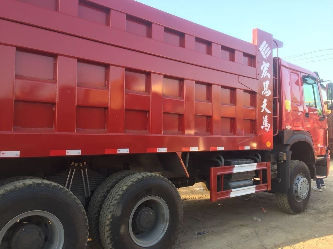 25-30T HOWO USED 6X4 DUMP TRUCK 前側 リフティング EURO II 371HP HW19710 シノトラック HOWO