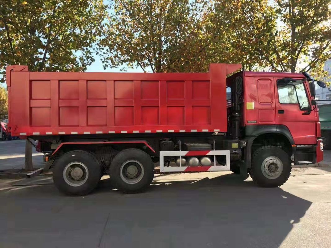 25-30T HOWO USED 6X4 DUMP TRUCK 前側 リフティング EURO II 371HP HW19710 シノトラック HOWO