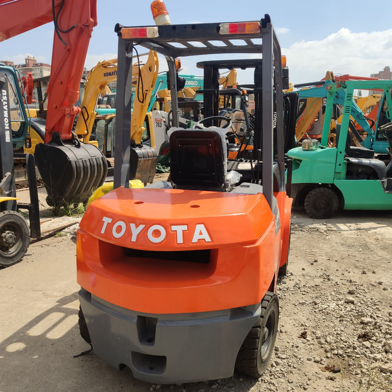 FD30 3トンの二手トヨタディーゼルフォークリフト 2001~4000 作業時間 3450 kg 重量