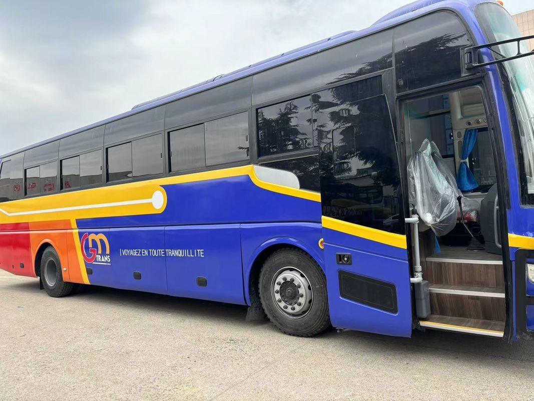 72席の左方向運転の旅客バス,ユーロ4排出量標準エンジン容量8L