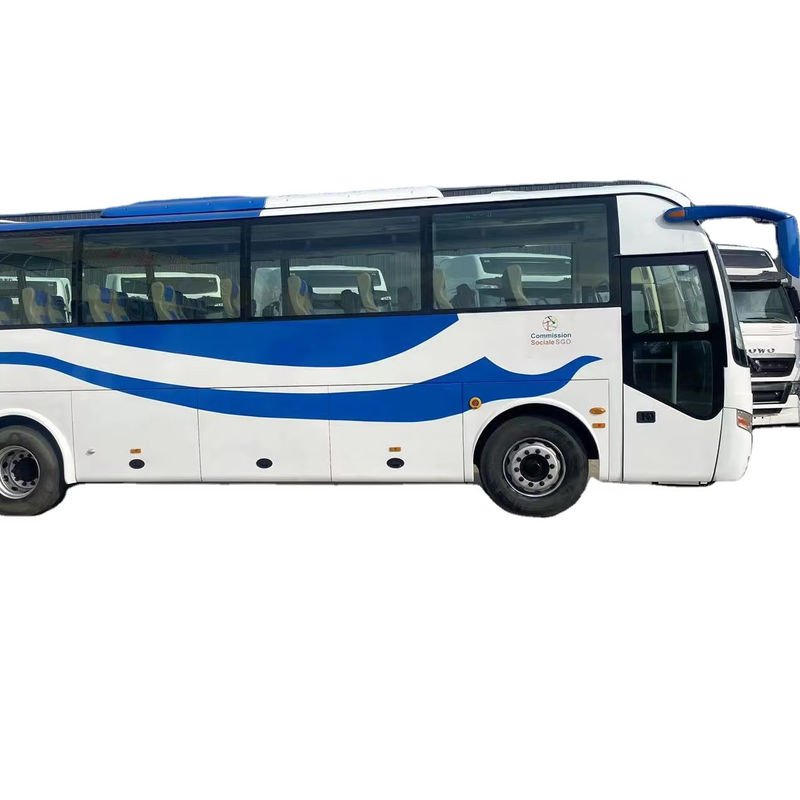 配送準備済みRHD LHDバス 8900mlの容量とマニュアルトランスミッションタイプ