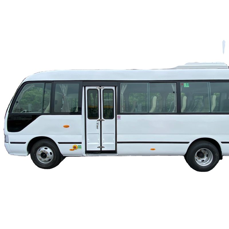 配送準備済みRHD LHDバス 8900mlの容量とマニュアルトランスミッションタイプ
