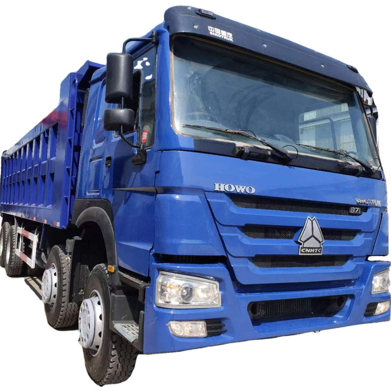7300*2300*1500 貨物タンク HOWO 8X4 重荷ダンプトラック RHD ディーゼルターパートラック