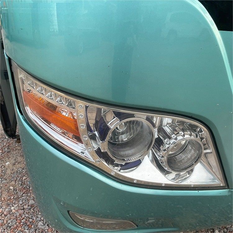 マニュアルトランスミッション 中古 50-65人乗り バスは市場にある 改装された12mバス