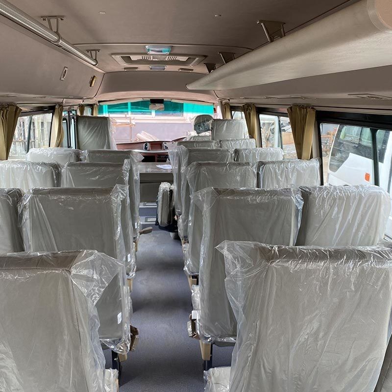 最大速さ100km/h 乗客バンコースター 31席ミニバス イベント輸送