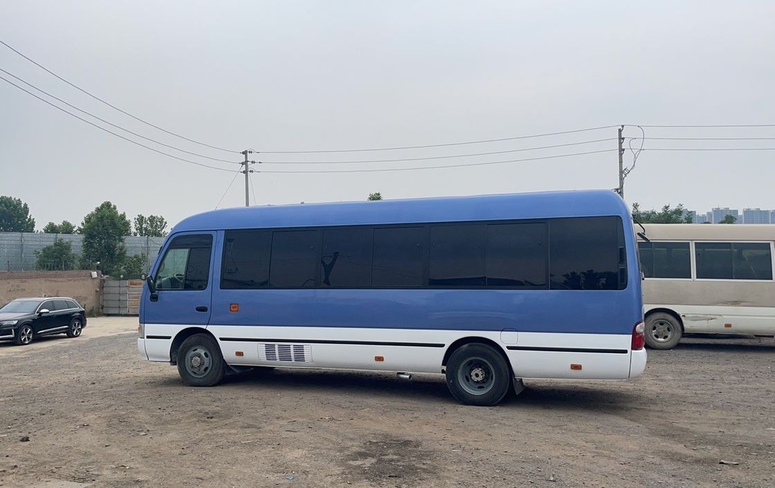 中古 オリジナル トヨタコースターバス LHD 30席 エンジン容量 4L 座席 16 30