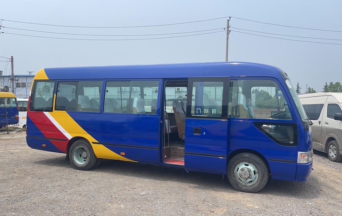 マニュアルトランスミッション 19-30 シート ミニバス 良好な状態 EURO 3 排出量 ディーゼルエンジン