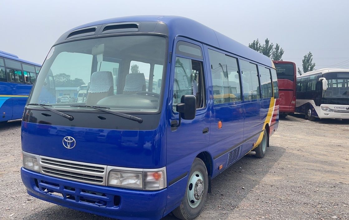 マニュアルトランスミッション 19-30 シート ミニバス 良好な状態 EURO 3 排出量 ディーゼルエンジン