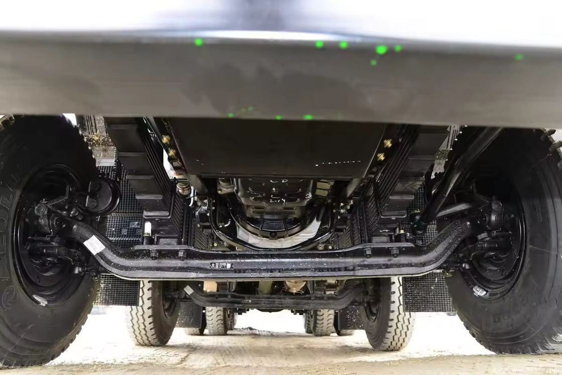 12ホイラー 35トン 600hp ドンフェンダンプトラック 砂 土石 輸送 ティッパー