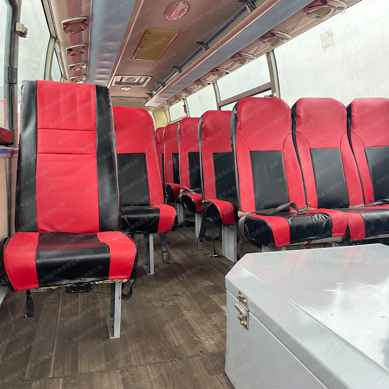 49席 改装された中国人専用バス 最速100km/h