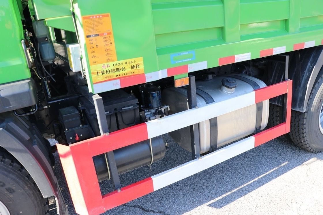 FAW タイガーV ミニ 3トン 5トン 4x2 トラック 軽量ダンプトラック 200hp お客様の要求で