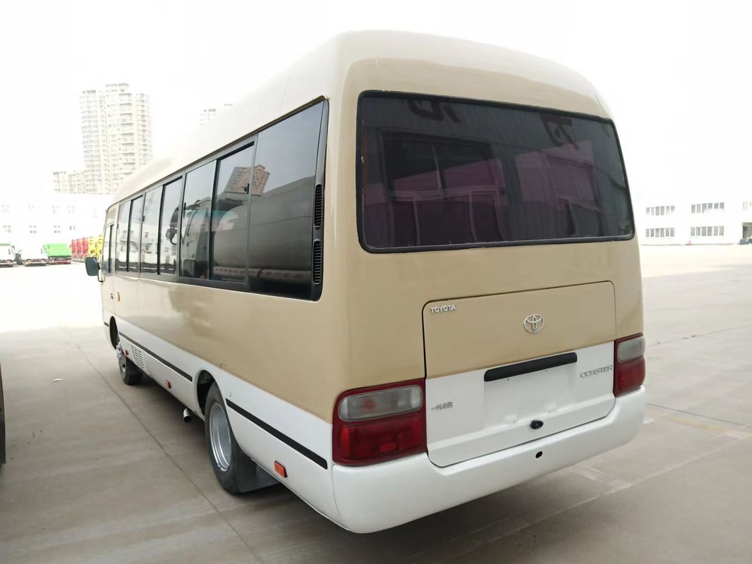 ディーゼル燃料タイプ 中古トヨタ・コースターバス 30席 状態良好 マックスパワー 113/5200 kW