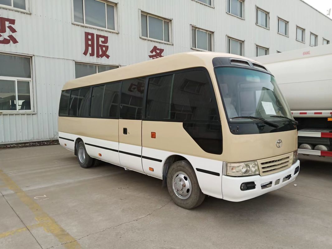 ディーゼル燃料タイプ 中古トヨタ・コースターバス 30席 状態良好 マックスパワー 113/5200 kW