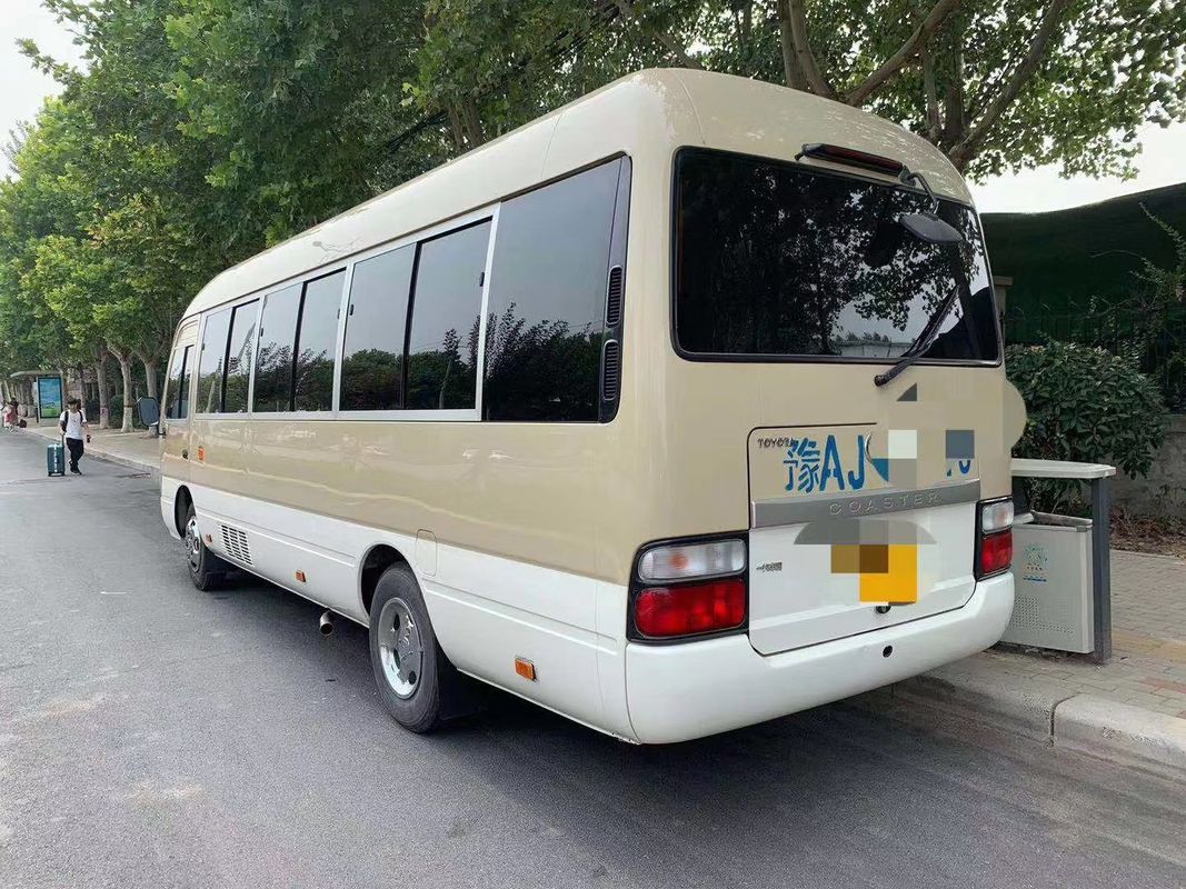 30人座コースターバス YC4FA130-30 エンジン EQ6680KS3T スポーツチーム旅行用のシャーシ