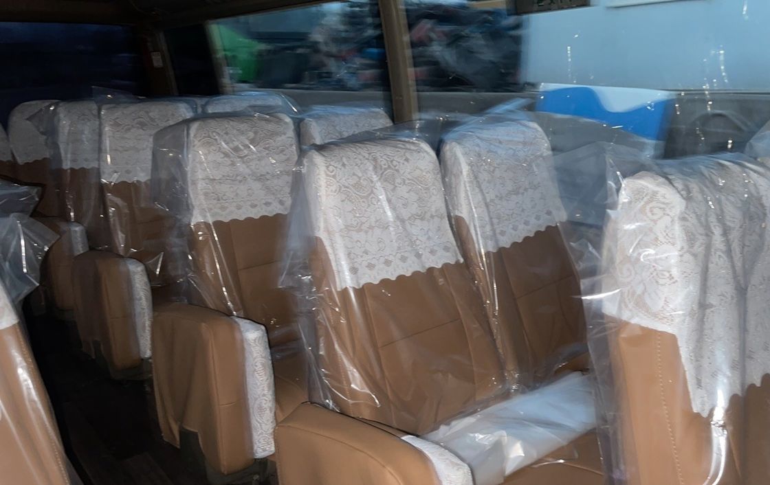 30 席 旧トヨタ・コースター バス 良好な状態 7005*2040*2785 6-8L エンジン容量