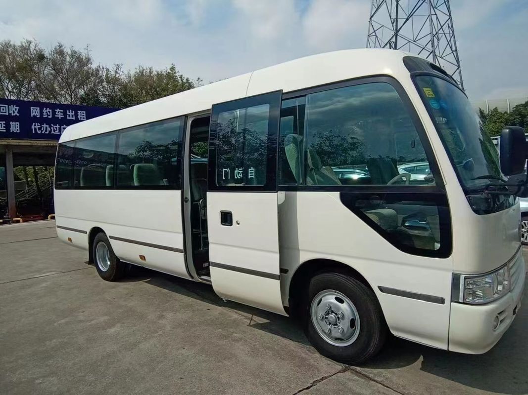 状態良好 LHD 中古ディーゼル 30人乗り トヨタコースター バス グループ旅行に適しています