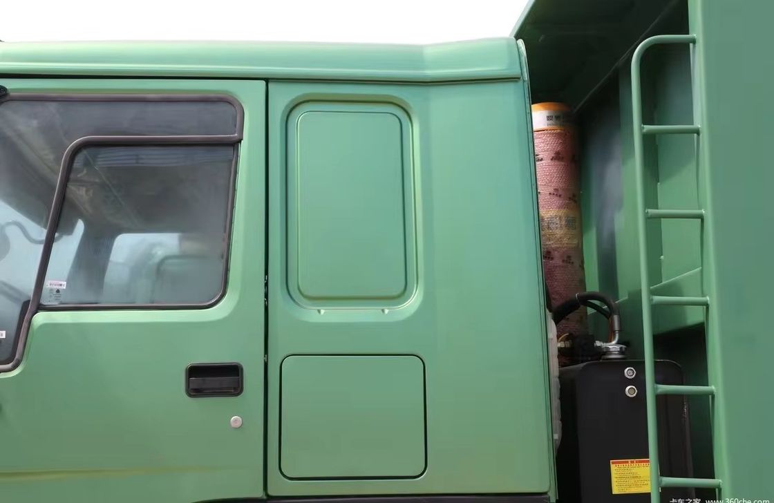 シノトラック ホウ 30tons 6x4 375hp 中古 トンパー トラック ダンプ トラック