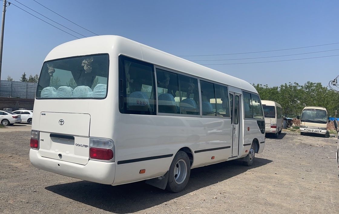 マックストルク340Nm/rpm リニューアルされたトヨタコースター 19-29席 小型旅客コースター バス
