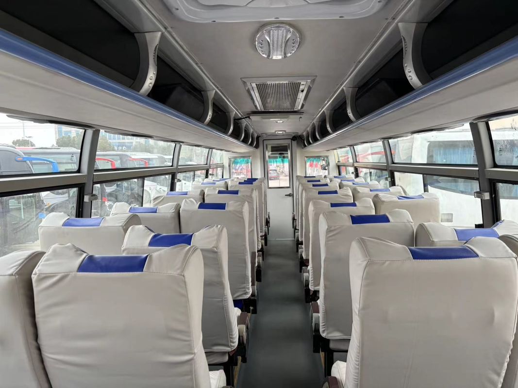 熱い割引 中古 豪華 55 席 LHD オートマティック コーチ 旅客 バス AC 装備