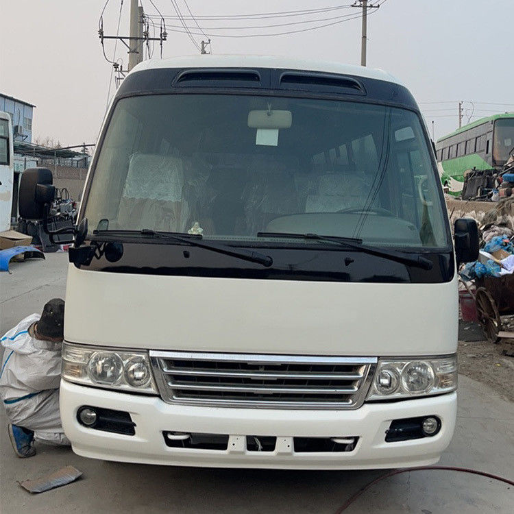 良好な状態のディーゼルエンジンの 30人乗りトヨタコースターバス