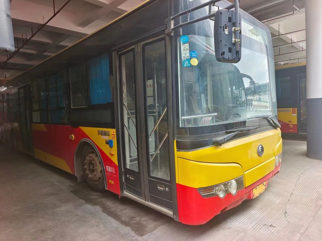 70人乗りの古車 バス 豪華ツアー ディーゼル燃料性能の旅客バス
