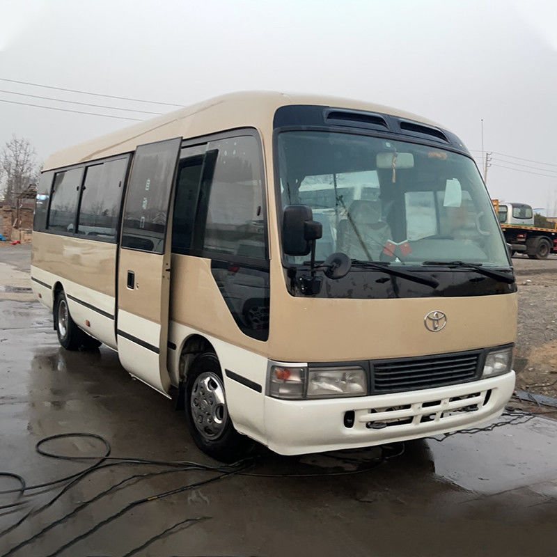 4000 乗用量 マニュアルトランスミッション トヨタコースターバス 日本での乗客輸送