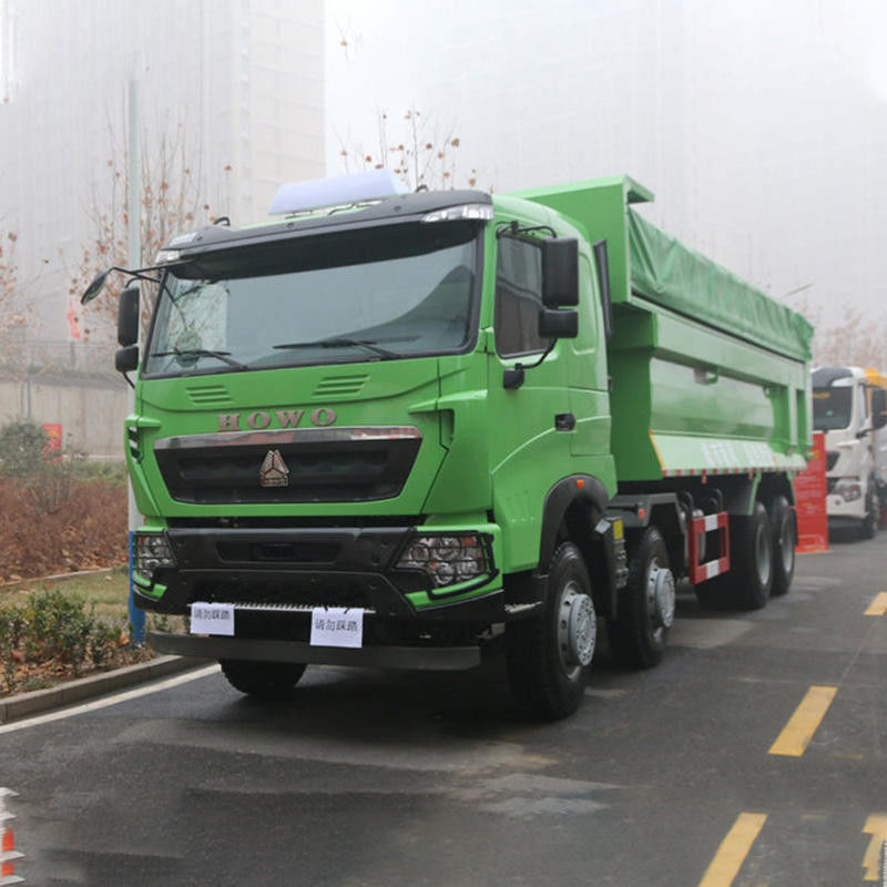 荷物タンクの長さ ≥8mとWEICHAIエンジンを持つ40トンの容量のあるティッパートラック