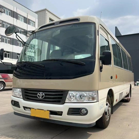 2023年モデル ガソリントヨタ・コースターバス 30席 エンジン容量 4L 7005*2040*2785mm
