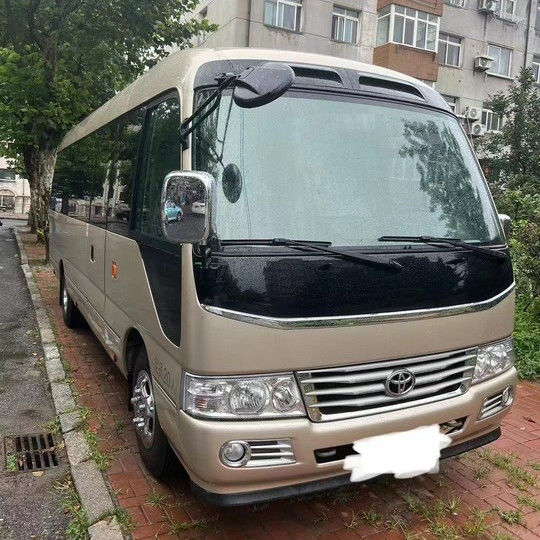 9.00R20 タイヤ 左走 トヨタコースター バス 性能と効率性