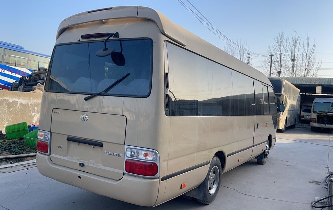 日本 トヨタコースター 30人乗りLHDバス DF5S410ギアボックスと最大速91 110 km/h