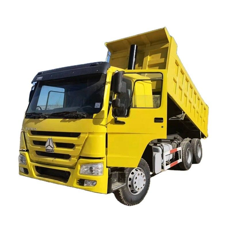 4000hp Howo 6x4 Red Tipper トラック ダンプ トラック Euro 3 排気基準 総車両重量 ≥30T