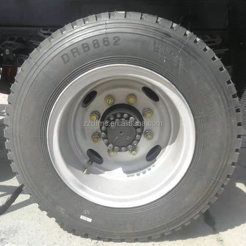 HOWO 6x4 371HP ディーゼル型ターパートラック L x W x H mm 8245X2550X3450 mm