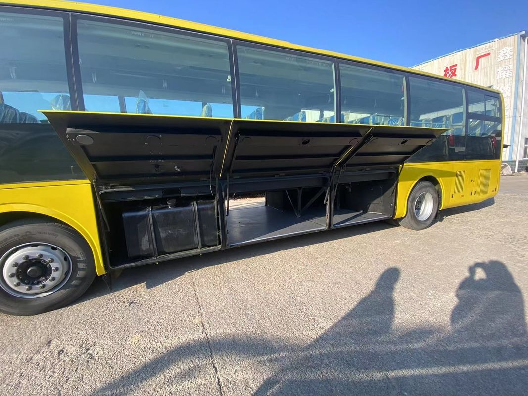 中古 65人座 ZK6121 12m バス バス 8.4L 排気量 左側の方向車