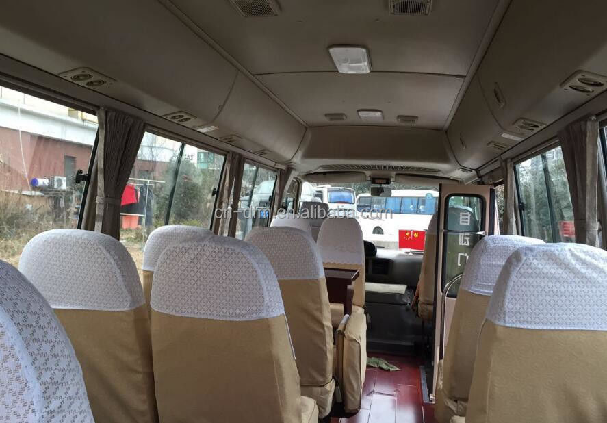 マックストルク 340Nm/rpm 22人座コースターバス 7.7m ディーゼルフロントエンジン 左手駆動バス