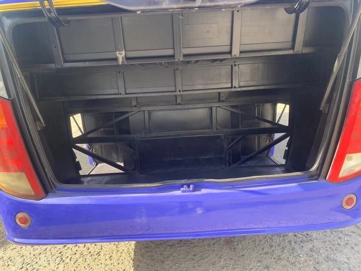 7m 35 座席 フロント エンジン バス LHD ステアリング 位置と最大速度 71-90 km/h