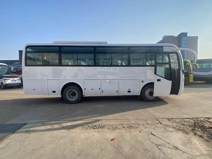 7m 35 座席 フロント エンジン バス バス マニュアルトランスミッション マックススピード 71 90 km/h