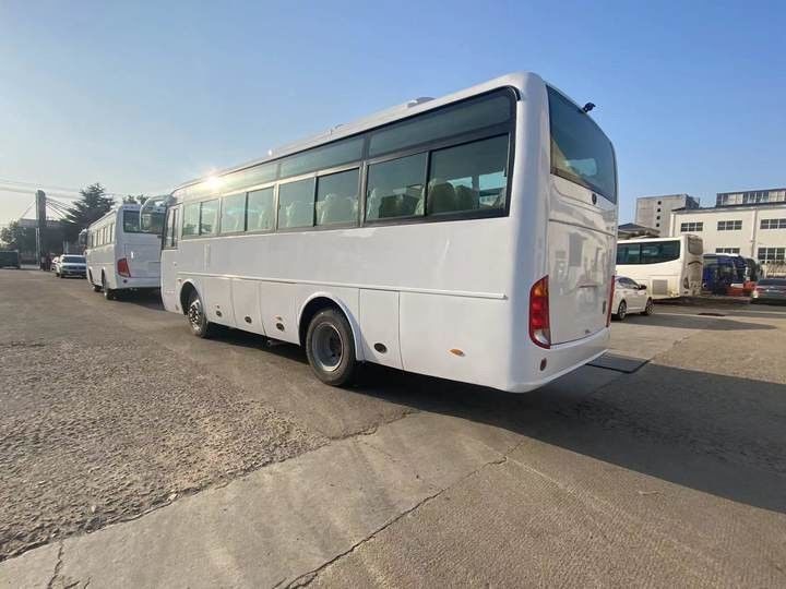 7m 35 座席 フロント エンジン バス バス マニュアルトランスミッション マックススピード 71 90 km/h