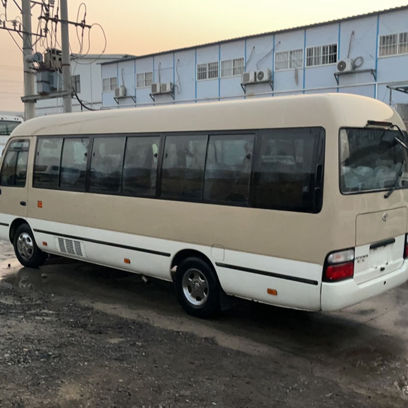 30席用TOYO TAコースター バス ディーゼル燃料で最高状態