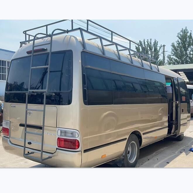 30席TOYOTA 4シリンダーのコースターバス ラインエンジンで,そして優れた状態