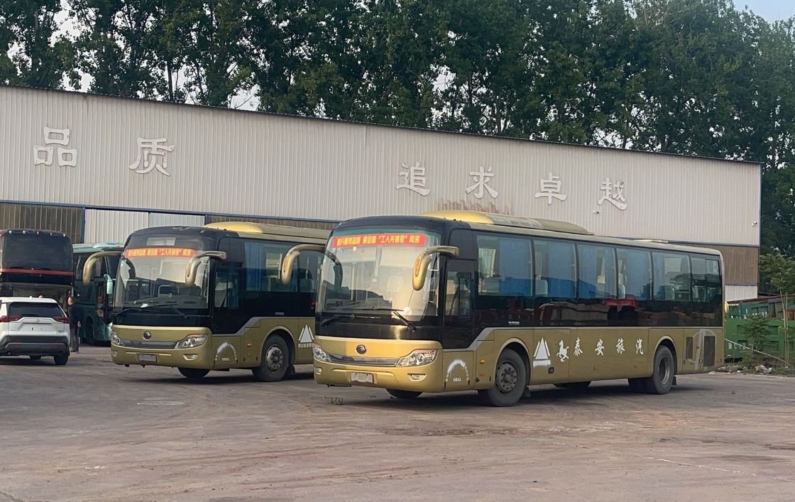 ユーロ3排出基準と葉のスプリングサスペンションの65席LHDツアーバスのストック