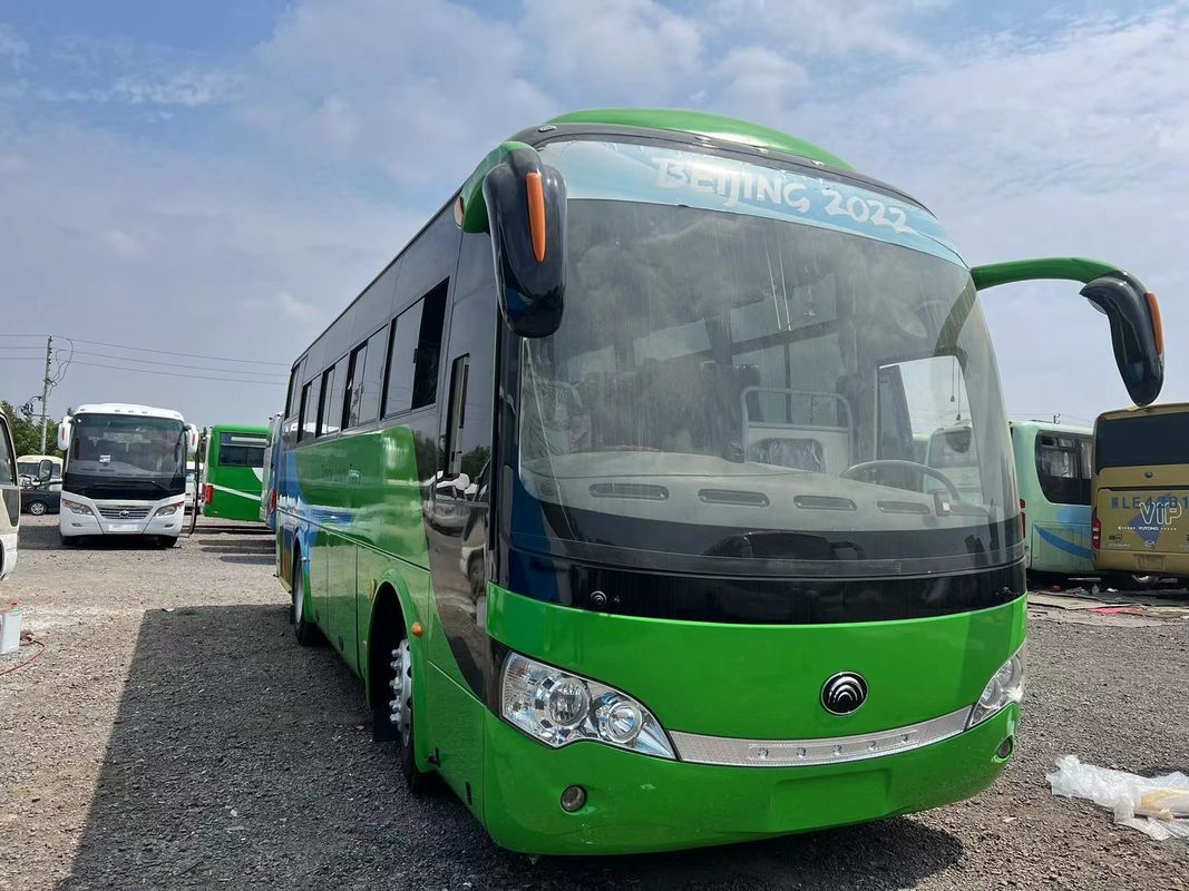 良い状態 57席 RHD マニュアルトランスミッション 葉のスプリング懸垂付きの古着バス